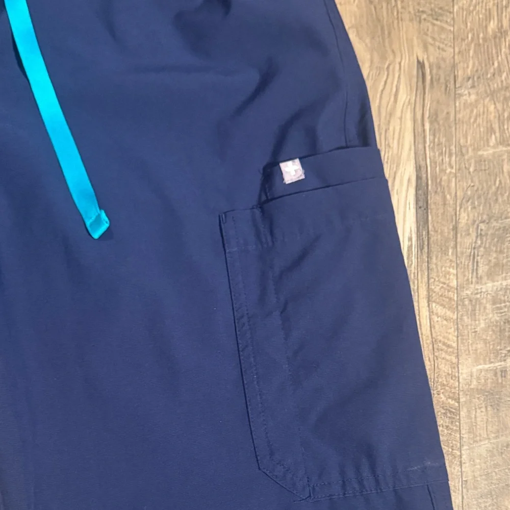 Figs Technical Collection Men's Navy Joggers with Teal Accents - Size M Tall